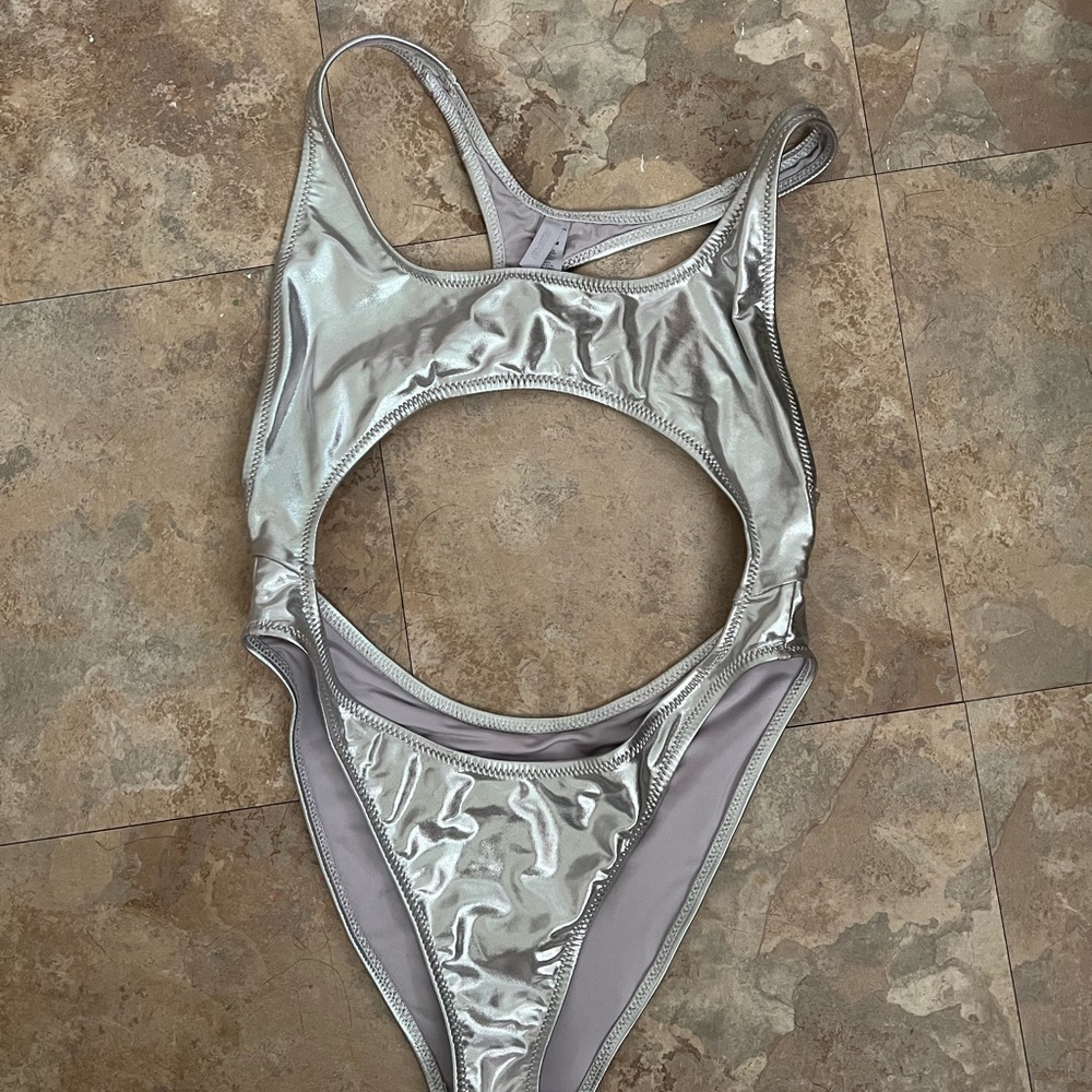 Skims Monokini Size M nickel